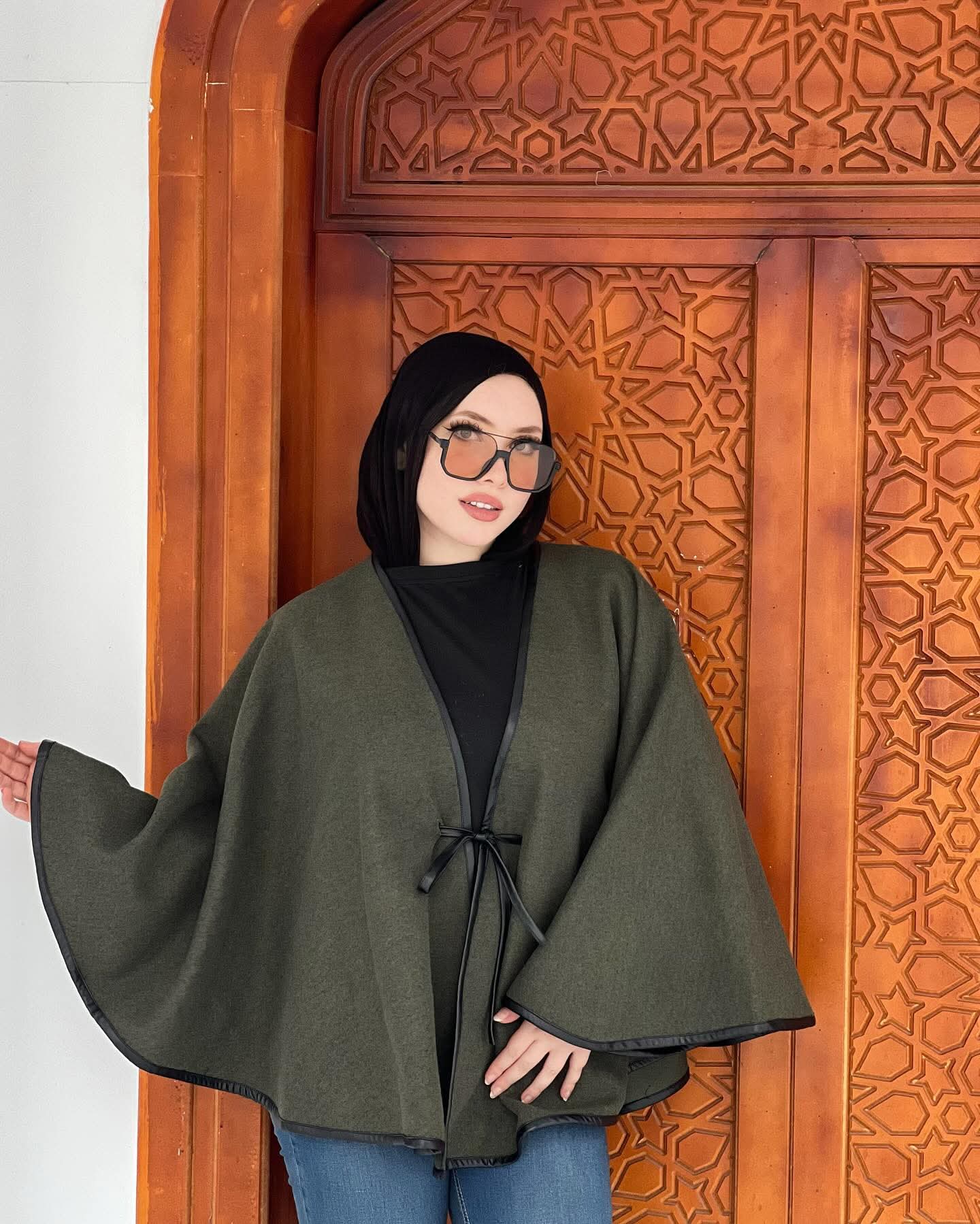 Classic Wool Cape Green