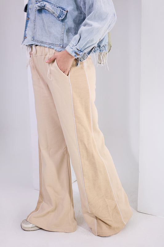 Soft Line Wide Pants Beige